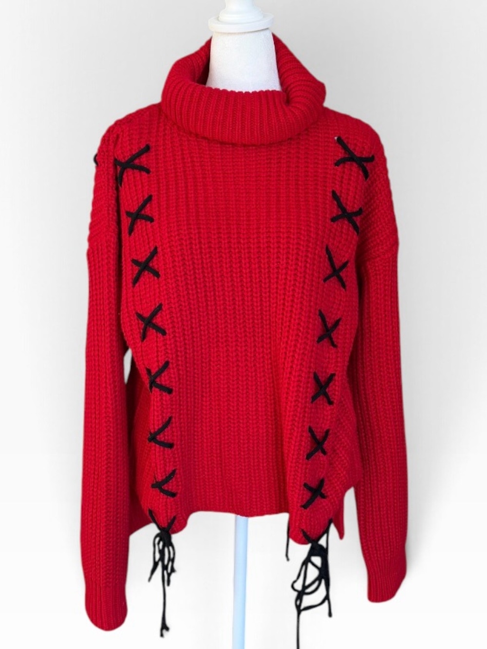REHAB Red Oversized Cowl Neck Cable Knit Sweater Size Medium